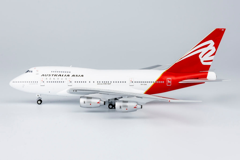 Australia Asia Airlines Boeing 747SP VH-EAA City Of Gold Coast Tweed NG Model 07035 Scale 1:400