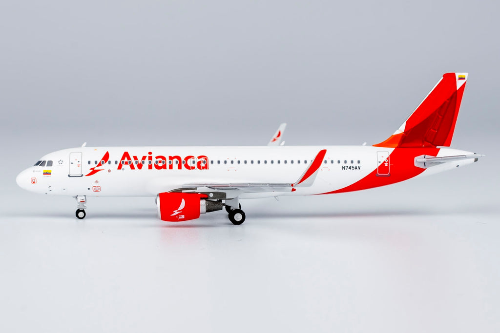 Avianca Airbus A320 N745AV NG Model 15028 Scale 1:400