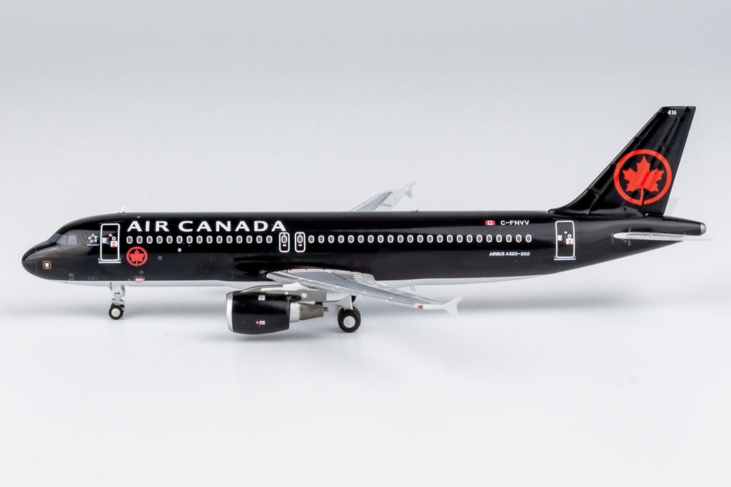 Air Canada Jetz Airbus A320 C-FNVV NG Model 15047 Scale 1:400