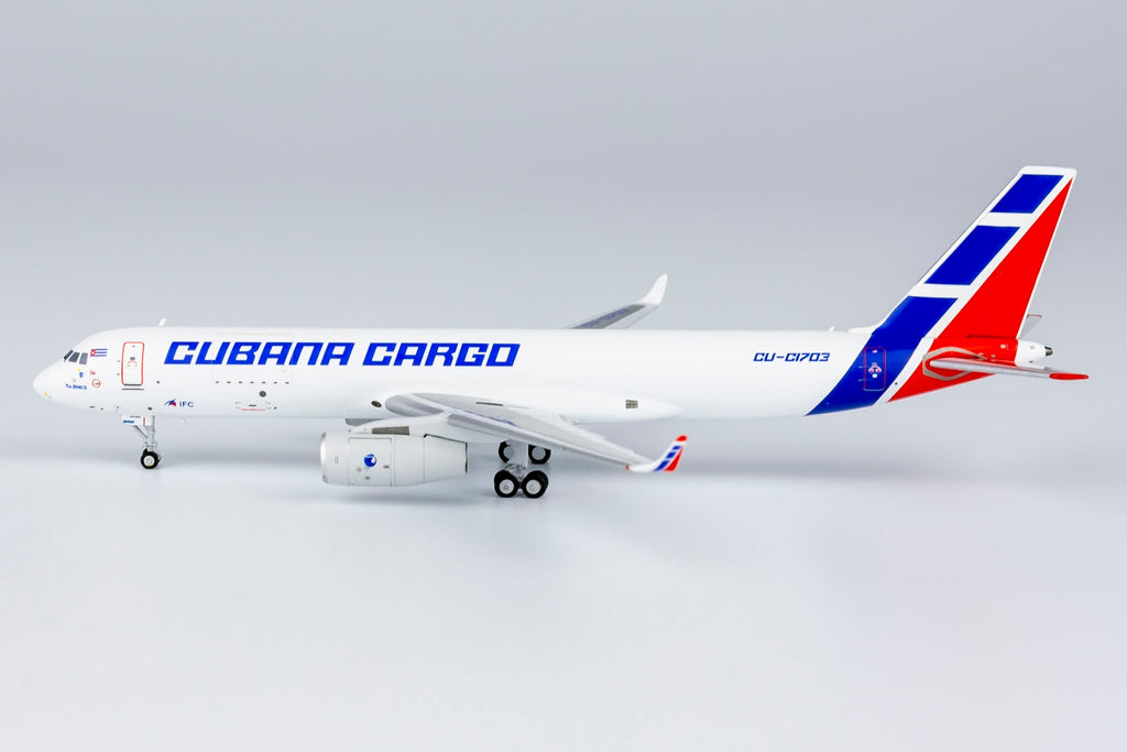 Cubana Cargo Tupolev Tu-204-100CE CU-C1703 NG Model 40013 Scale 1:400