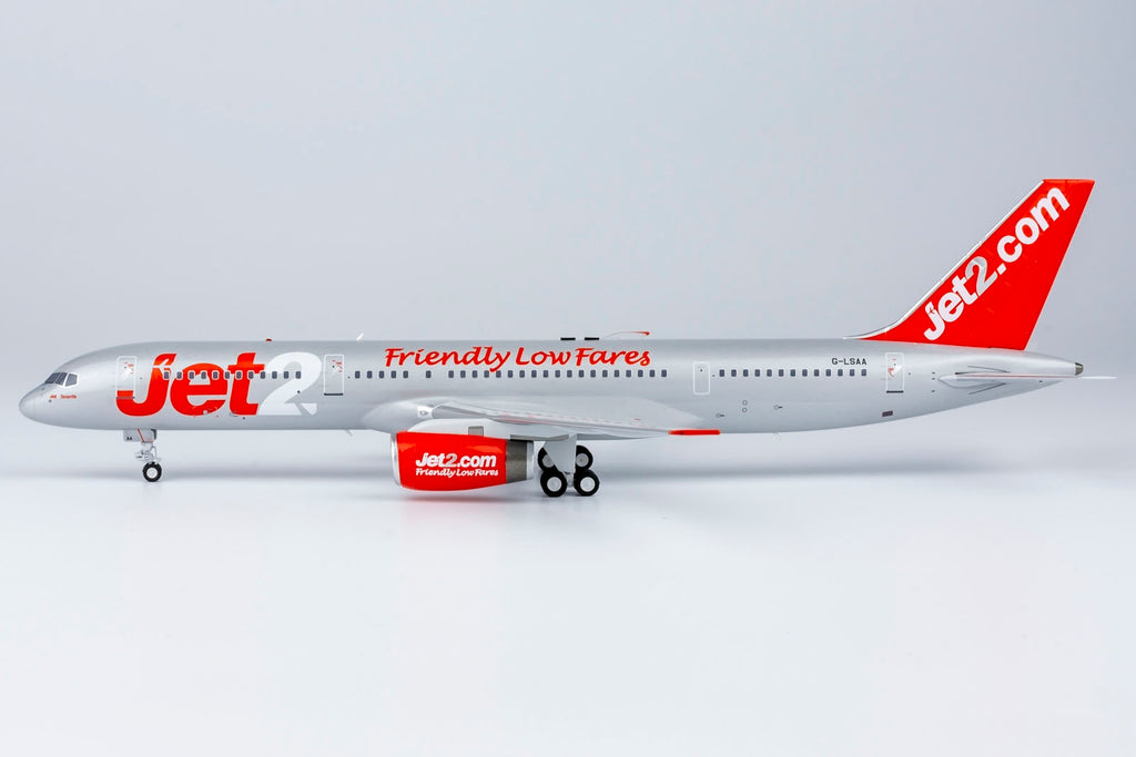 Jet2.com Boeing 757-200 G-LSAA Friendly Low Fares NG Model 42002 Scale 1:200