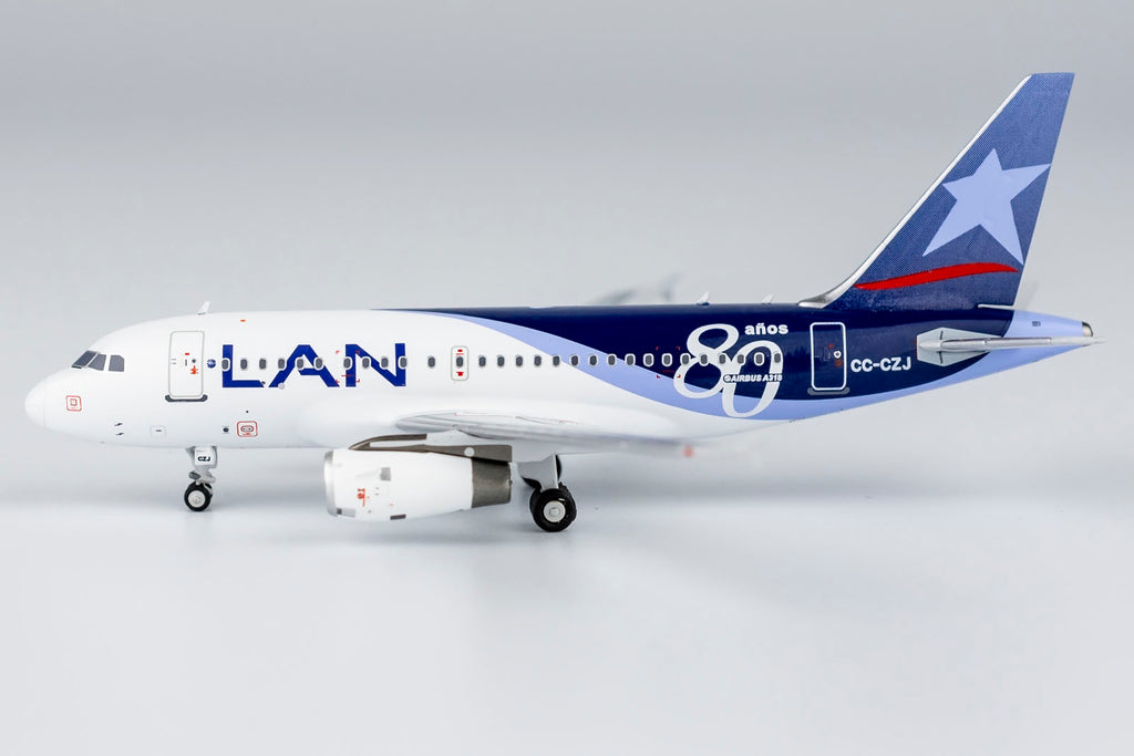 LAN Chile Airbus A318 CC-CZJ 80th Anniversary NG Model 48007 Scale 1:400