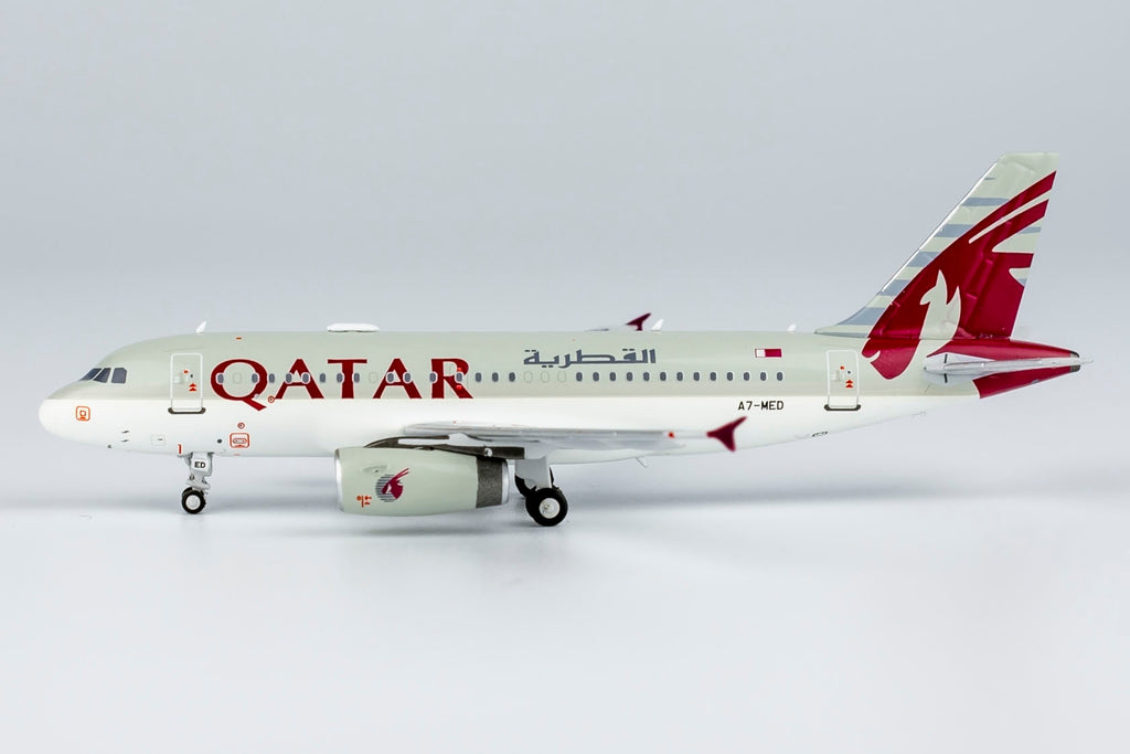 Qatar Amiri Flight Airbus A319ACJ A7-MED NG Model 49028 Scale 1:400