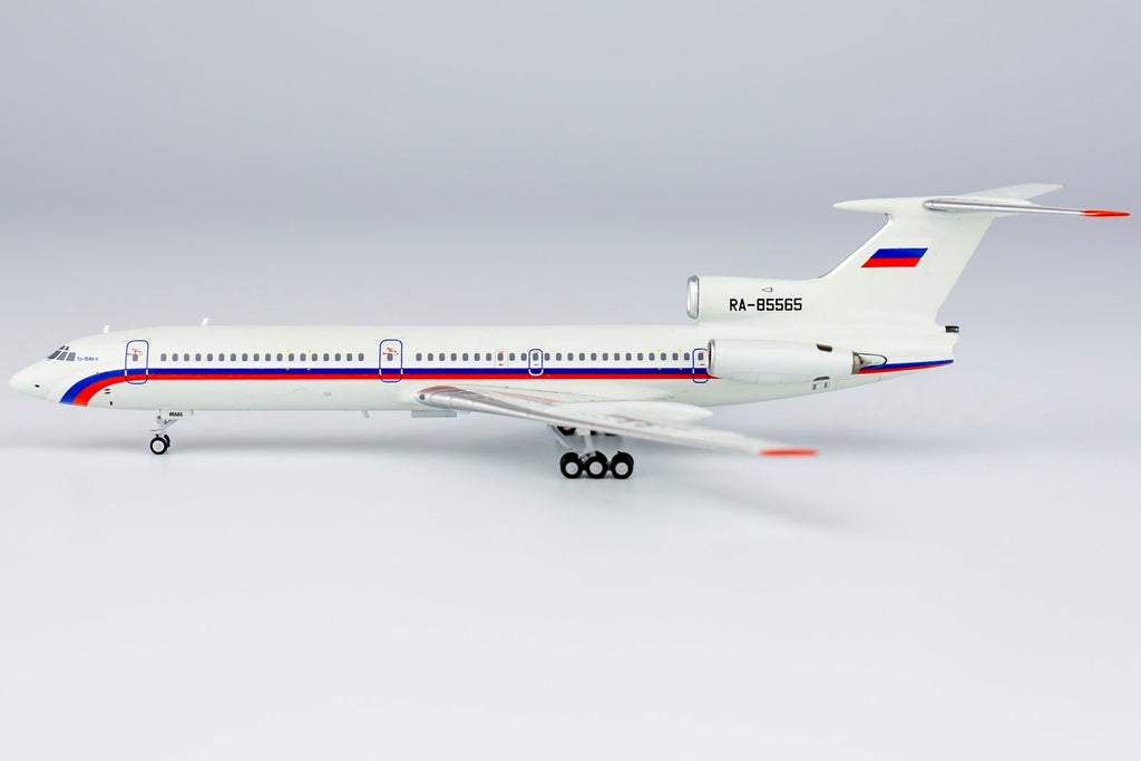 Russian Air Force Tupolev Tu-154B-2 RA-85565 NG Model 54009 Scale 1:400