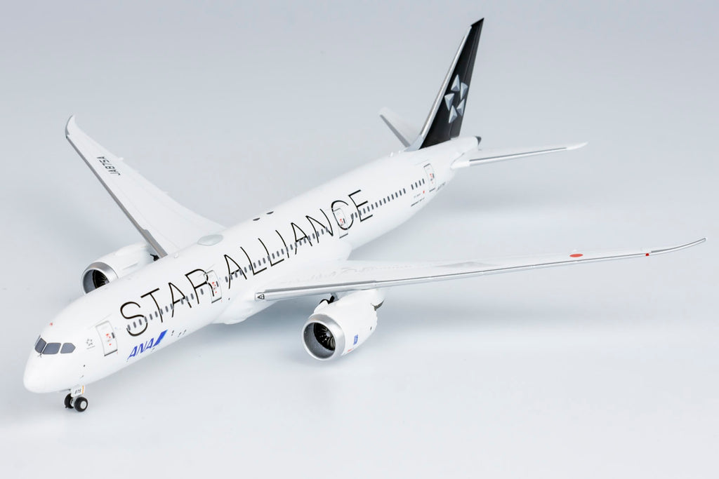 ANA Boeing 787-9 JA875A Star Alliance NG Model 55112 Scale 1:400