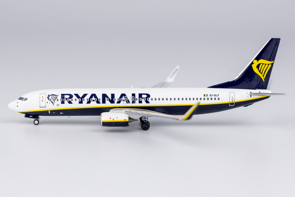 Ryanair Boeing 737-800 EI-DLF NG Model 58172 Scale 1:400