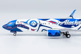 Alaska Airlines Boeing 737-800 N559AS Xaat Kwaani Salmon People NG Model 58196 Scale 1:400