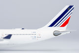 Air France Airbus A330-200 F-GZCG NG Model 61059 Scale 1:400