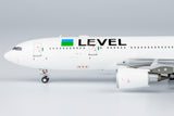 Level Airbus A330-200 EC-NRH NG Model 61062 Scale 1:400