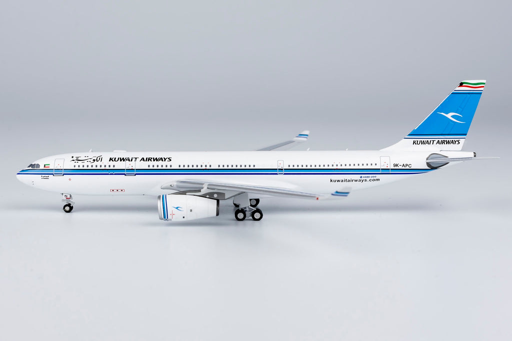 Kuwait Airways Airbus A330-200 9K-APC NG Model 61069 Scale 1:400