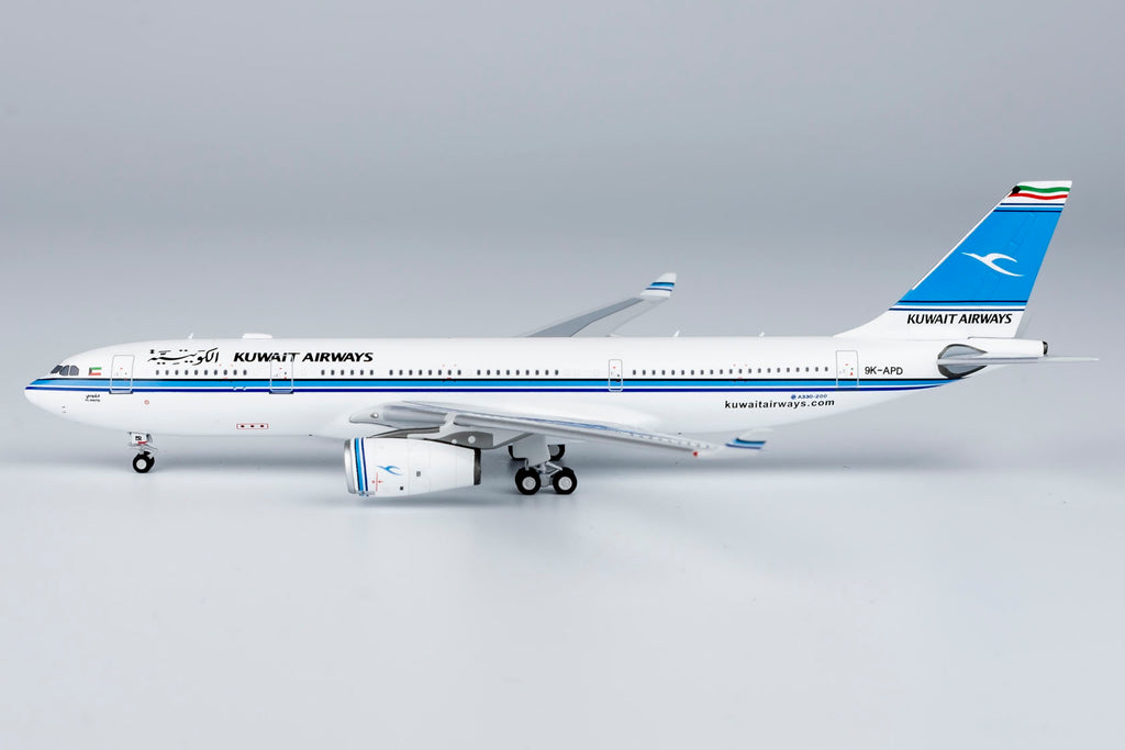 Kuwait Airways Airbus A330-200 9K-APD NG Model 61070 Scale 1:400