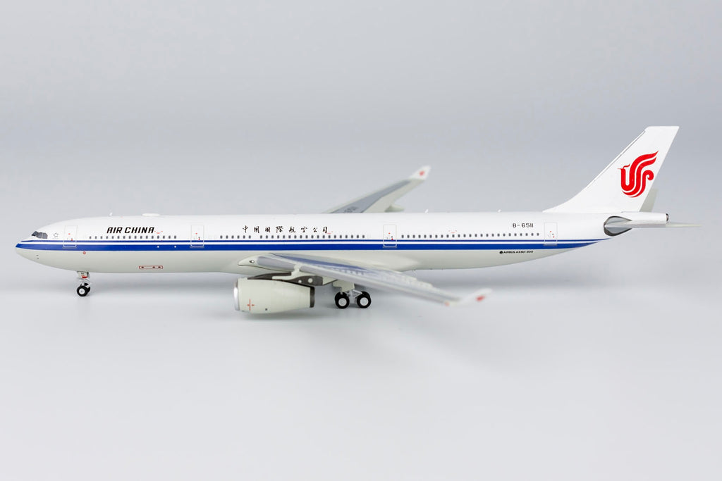Air China Airbus A330-300 B-6511 NG Model 62048 Scale 1:400