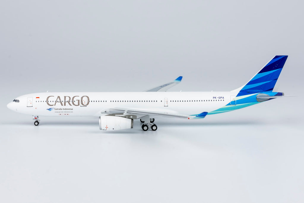 Garuda Indonesia Airbus A330-300 PK-GPA NG Model 62057 Scale 1:400