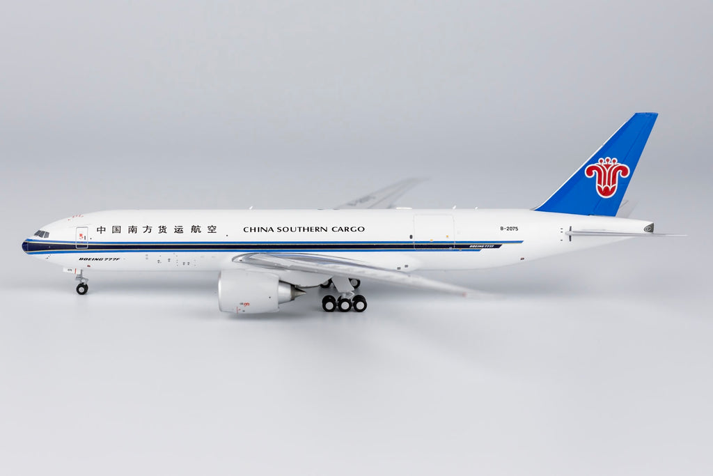 China Southern Cargo Boeing 777F B-2075 NG Model 72018 Scale 1:400
