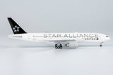 United Boeing 777-200ER N794UA Star Alliance NG Model 72022 Scale 1:400