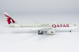 Qatar Airways Boeing 777-200LR A7-BBG NG Model 72045 Scale 1:400