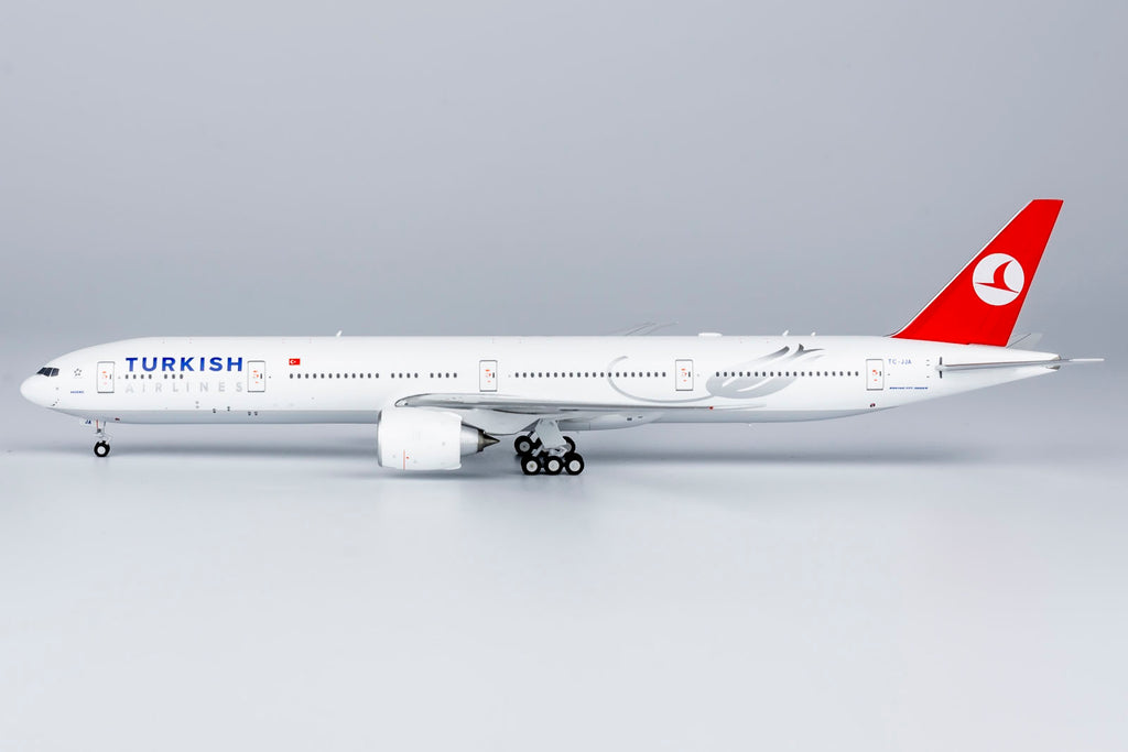 Turkish Airlines Boeing 777-300ER TC-JJA NG Model 73035 Scale 1:400