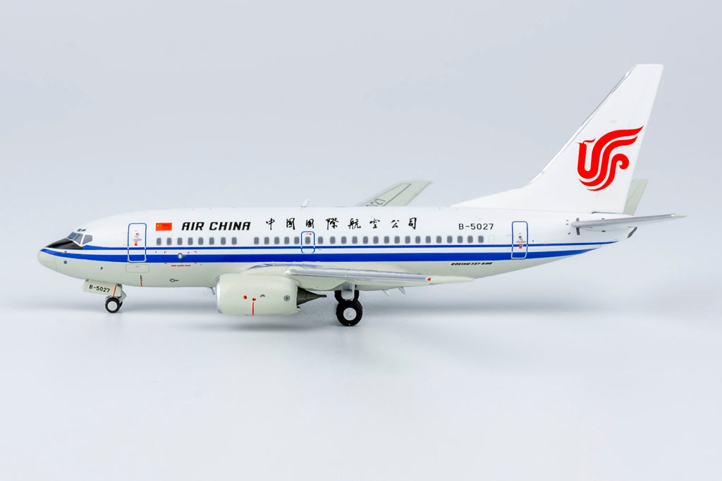 Air China Boeing 737-600 B-5027 NG Model 76012 Scale 1:400