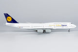 Lufthansa Boeing 747-8I D-ABYM 5 Starhansa NG Model 78011 Scale 1:400
