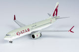 Qatar Airways Boeing 737 MAX 8 A7-BSC NG Model 88013 Scale 1:400