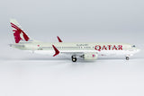 Qatar Airways Boeing 737 MAX 8 A7-BSE NG Model 88019 Scale 1:400