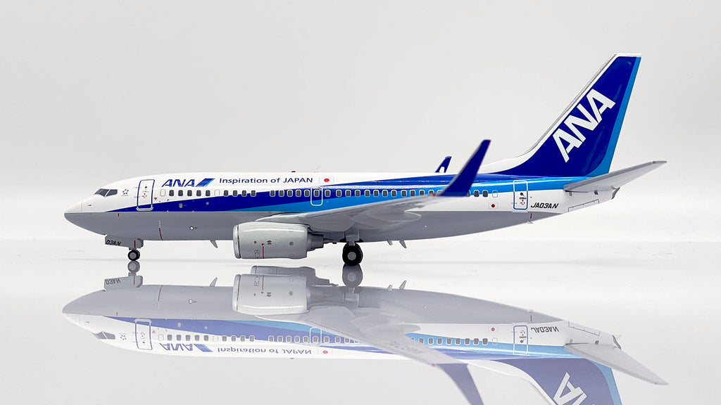 ANA Boeing 737-700 JA03AN JC Wings EW2737005 Scale 1:200