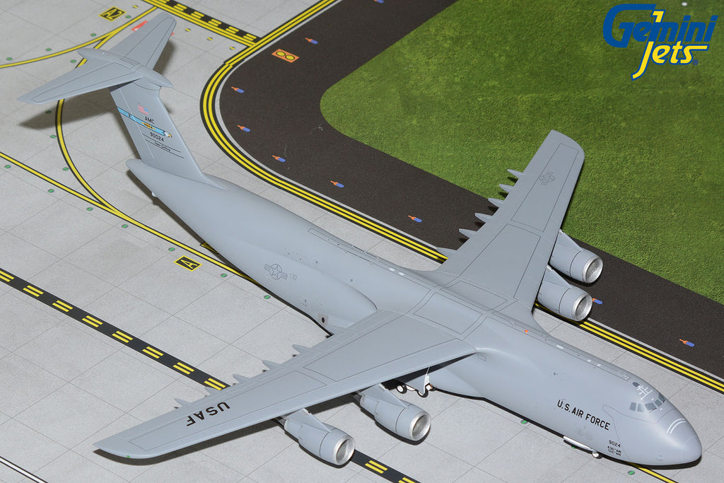 USAF Lockheed C-5M 69-0024 Dover AFB GeminiJets G2AFO1133 Scale 1:200