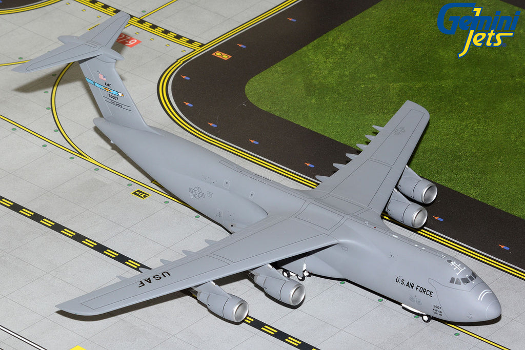 USAF Lockheed C-5M 85-0007 Dover AFB GeminiJets G2AFO1310 Scale 1:200