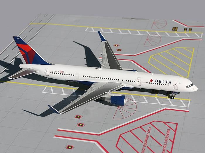 Delta Boeing 757-200 N702TW GeminiJets G2DAL022 Scale 1:200