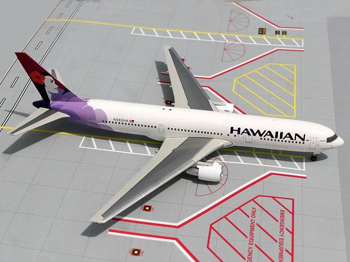 Hawaiian Airlines Boeing 767-300ER N582HA GeminiJets G2HAL143 Scale 1:200