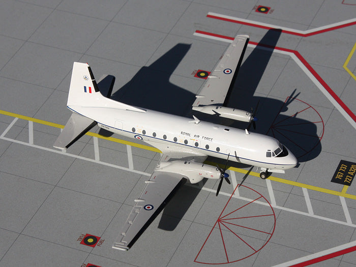 Royal Air Force HS 748 XS792 GeminiJets G2RAF263 Scale 1:200