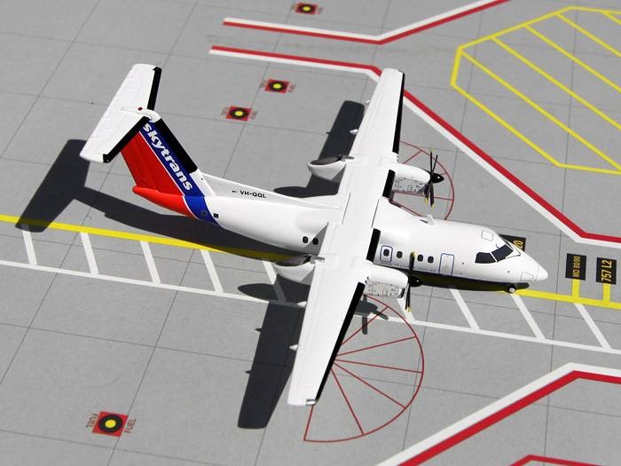 Skytrans Dash 8-100 VH-QQL GeminiJets G2SKP201 Scale 1:200