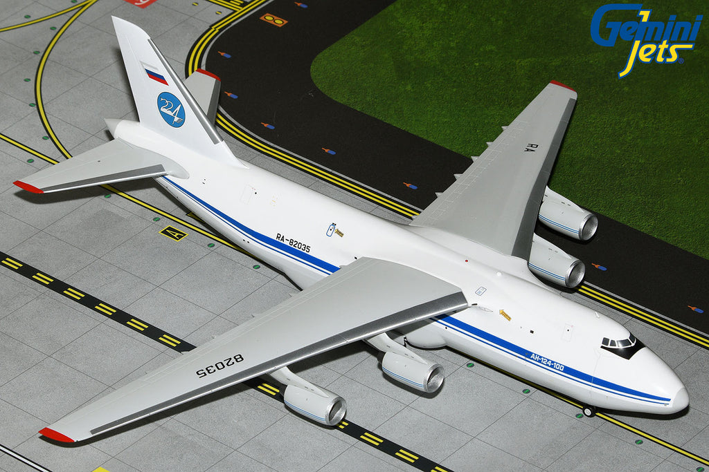 Russian Air Force Antonov An-124 RA-82035 GeminiJets G2TTF1080 Scale 1:200