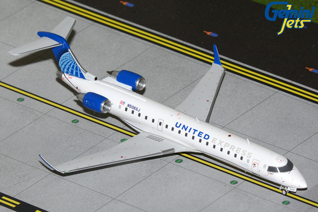 United Express Bombardier CRJ550 N506GJ GeminiJets G2UAL1405 Scale 1:200