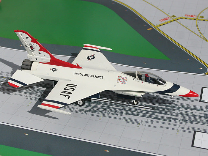 USAF F-16C Fighting Falcon Thunderbirds #1 GeminiJets ACES GAUSA5001 Scale  1:72