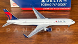 Delta Boeing 767-300ER N193DN GeminiJets GJDAL1230 Scale 1:400