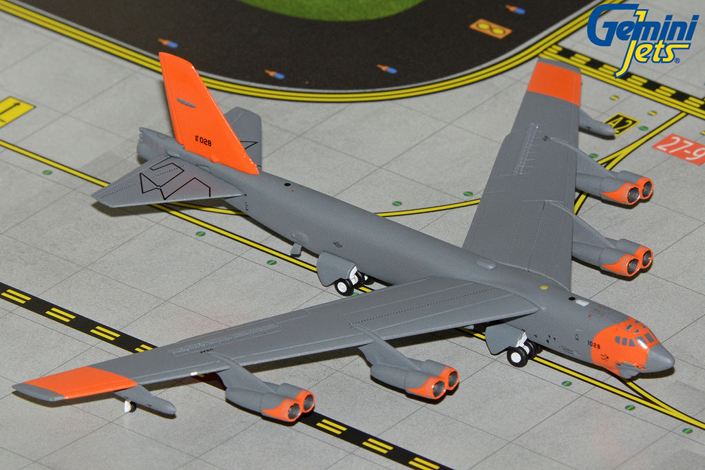 USAF Boeing B-52H Stratofortress 61-0028 Barksdale AFB GeminiJets GMUSA149 Scale 1:400