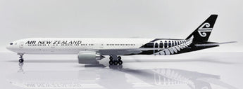 Air New Zealand Boeing 777-300ER ZK-OKM JC Wings JC2ANZ304 XX2304 Scale 1:200
