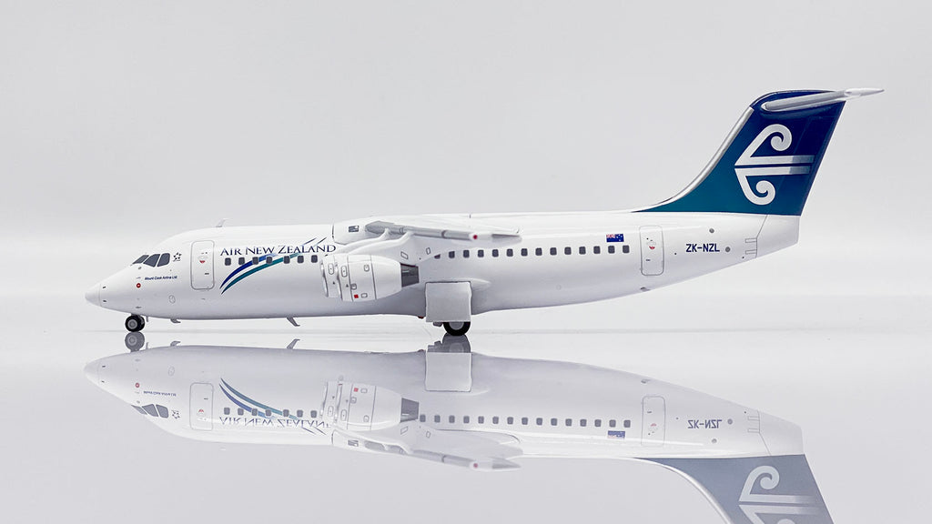 Air New Zealand Link BAe 146-300 Avro RJ100 ZK-NZL JC Wings JC2NZM0331 XX20331 Scale 1:200