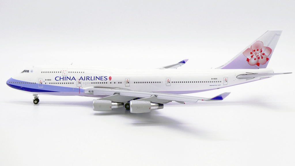 China Airlines Boeing 747-400 Flaps Down B-18212 JC Wings JC4CAL475A XX4475A Scale 1:400