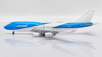JetOneX Boeing 747-400 VQ-BWM JC Wings LH4LGT284 LH4284 Scale 1:400