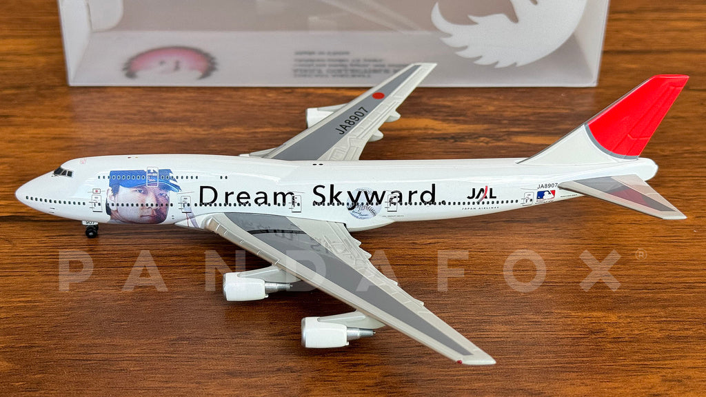 Japan Airlines Boeing 747-400D JA8907 Dream Skyward Phoenix PH4JAL003 Scale 1:400