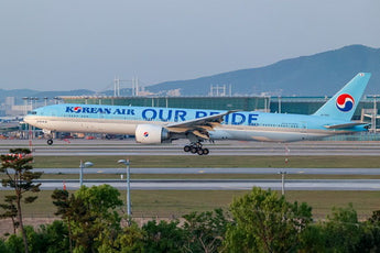 Korean Air Boeing 777-300ER HL7203 We Are Our Pride Phoenix PH4KAL2444 Scale 1:400