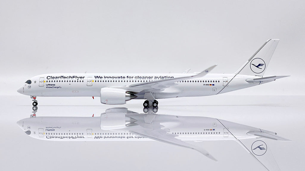 Lufthansa Airbus A350-900 D-AIVD CleanTechFlyer JC Wings SA4DLH008 SA4008 Scale 1:400