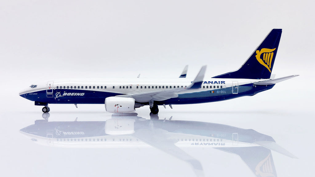 Ryanair Boeing 737-800 EI-DCL Dreamliner JC Wings XX40039 Scale 1:400
