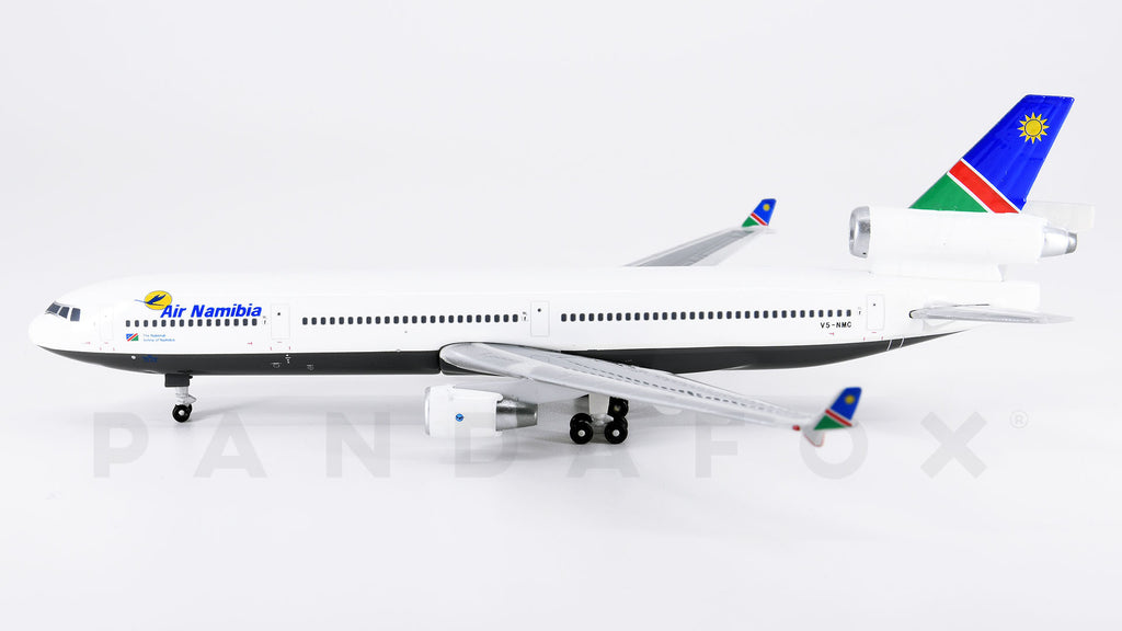 Air Namibia MD-11 V5-NMC Phoenix 10022 Scale 1:400