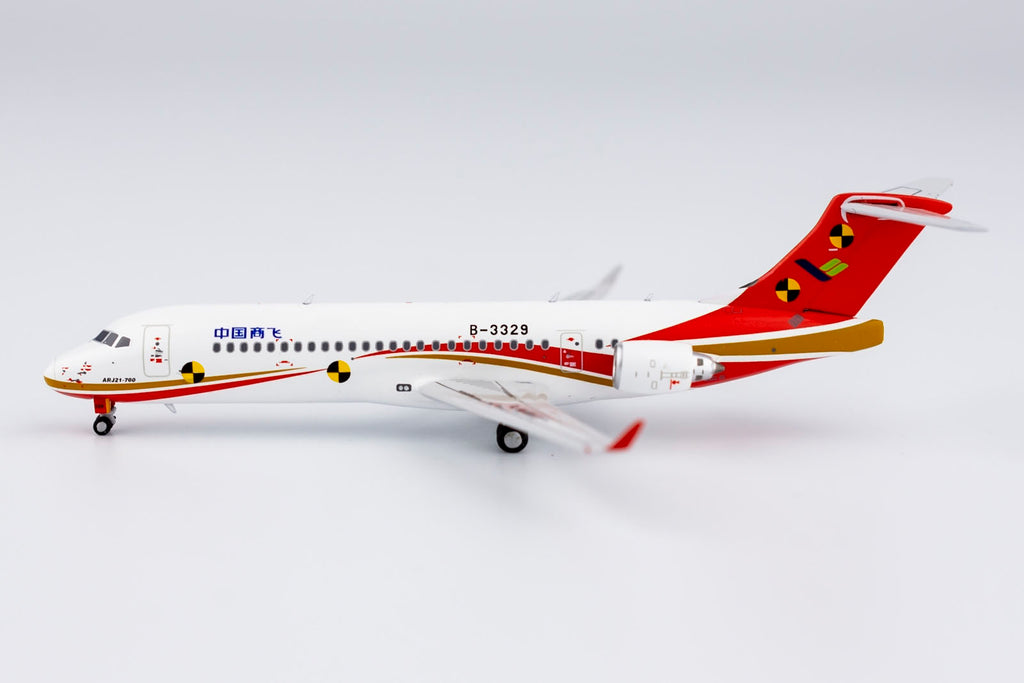 COMAC Comac ARJ21-700 B-3329 NG Model 21022 Scale 1:400