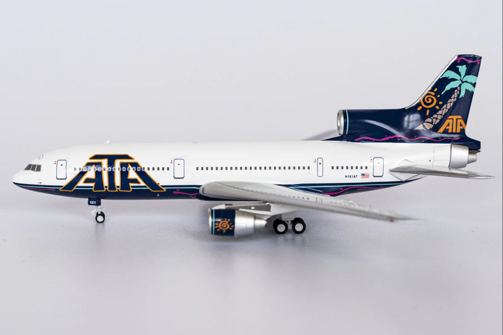 ATA Lockheed L-1011-500 N161AT NG Model 35011 Scale 1:400