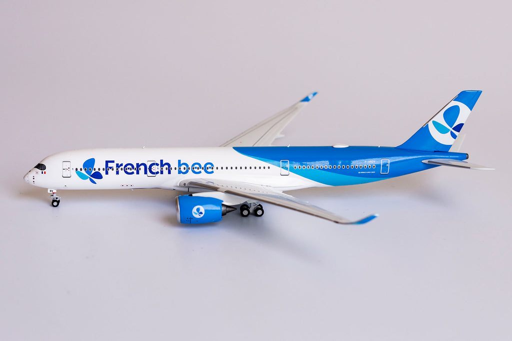 French Bee Airbus A350-900 F-HREV NG Model 39023 Scale 1:400