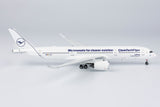 Lufthansa Airbus A350-900 D-AIVD Cleantechflyer NG Model 39040 Scale 1:400
